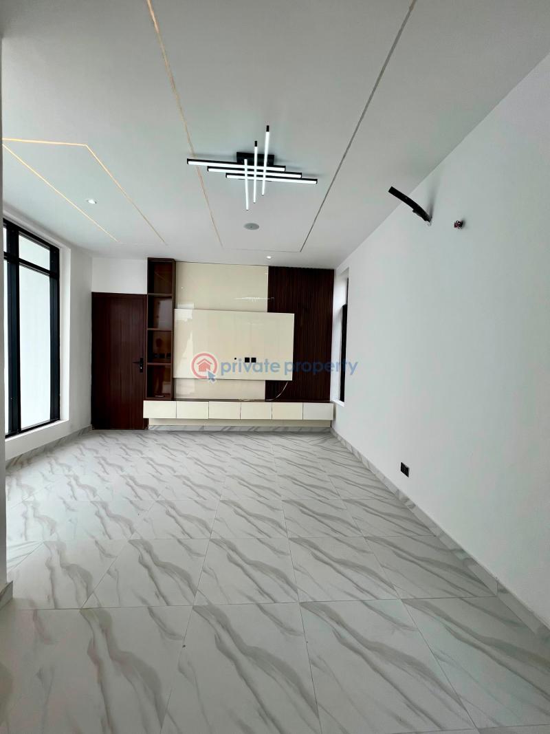 5 bedroom Detached Duplex For Sale Chevron Drive Lekki Lagos - 2