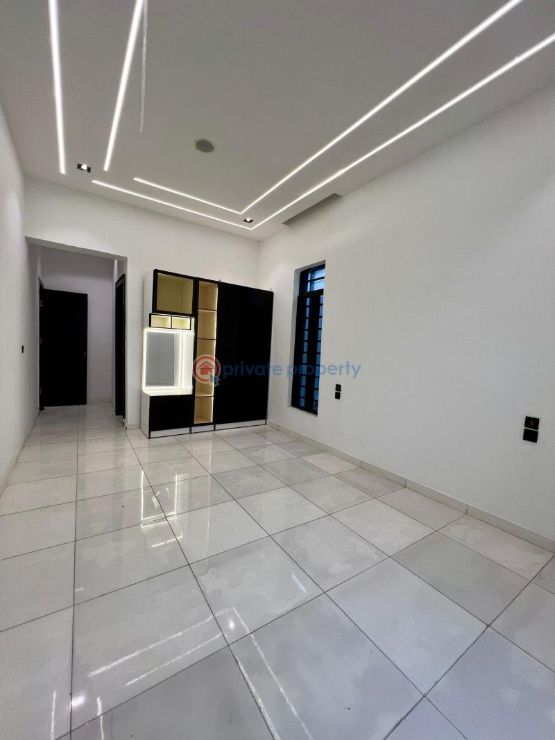 5 bedroom Detached Duplex For Sale Victoria Garden City Lekki Lagos - 12
