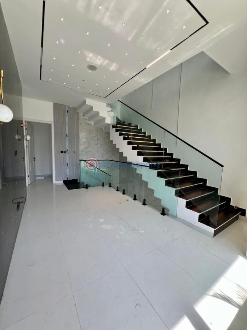 5 bedroom Detached Duplex For Sale Lekki Phase 1 Lagos - 1