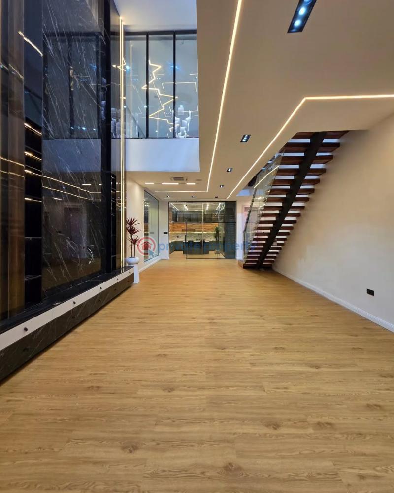 5 bedroom Detached Duplex For Sale Ikate Elegushi Lekki Lagos - 1