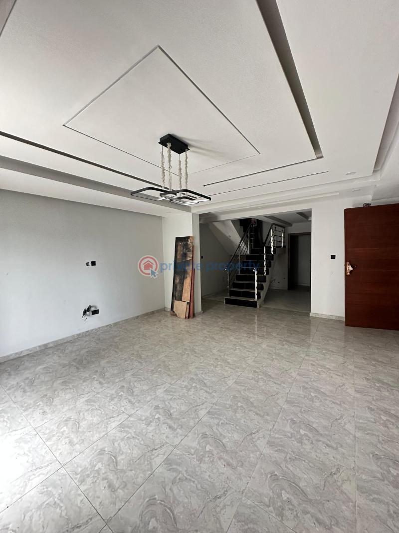 4 bedroom Terraced Duplex For Sale Laroi Ikate Elegushi Lekki Lagos - 1