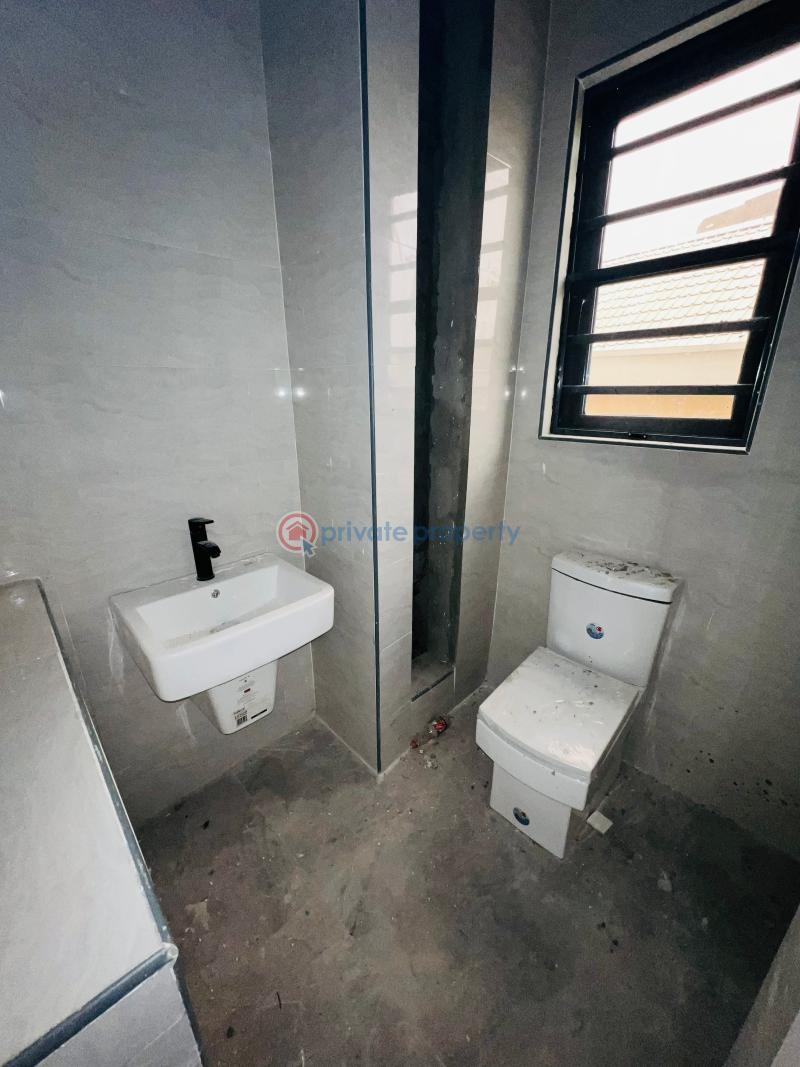 2 bedroom Block Of Flats For Sale Off Freedom Way, Lekki Lekki Phase 1 Lagos - 23