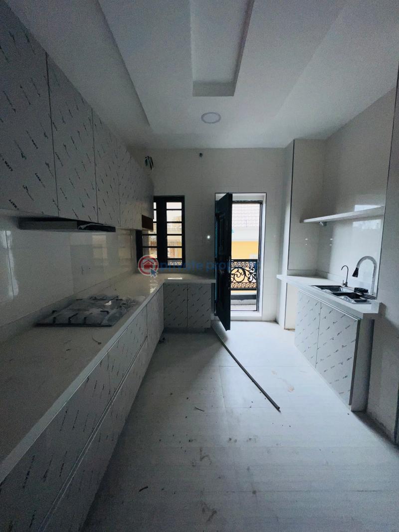 2 bedroom Block Of Flats For Sale Off Freedom Way, Lekki Lekki Phase 1 Lagos - 7