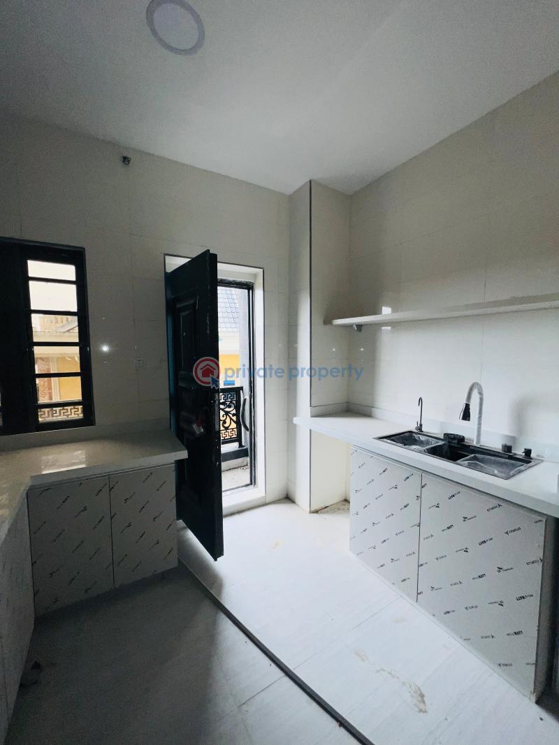 2 bedroom Block Of Flats For Sale Off Freedom Way, Lekki Lekki Phase 1 Lagos - 8