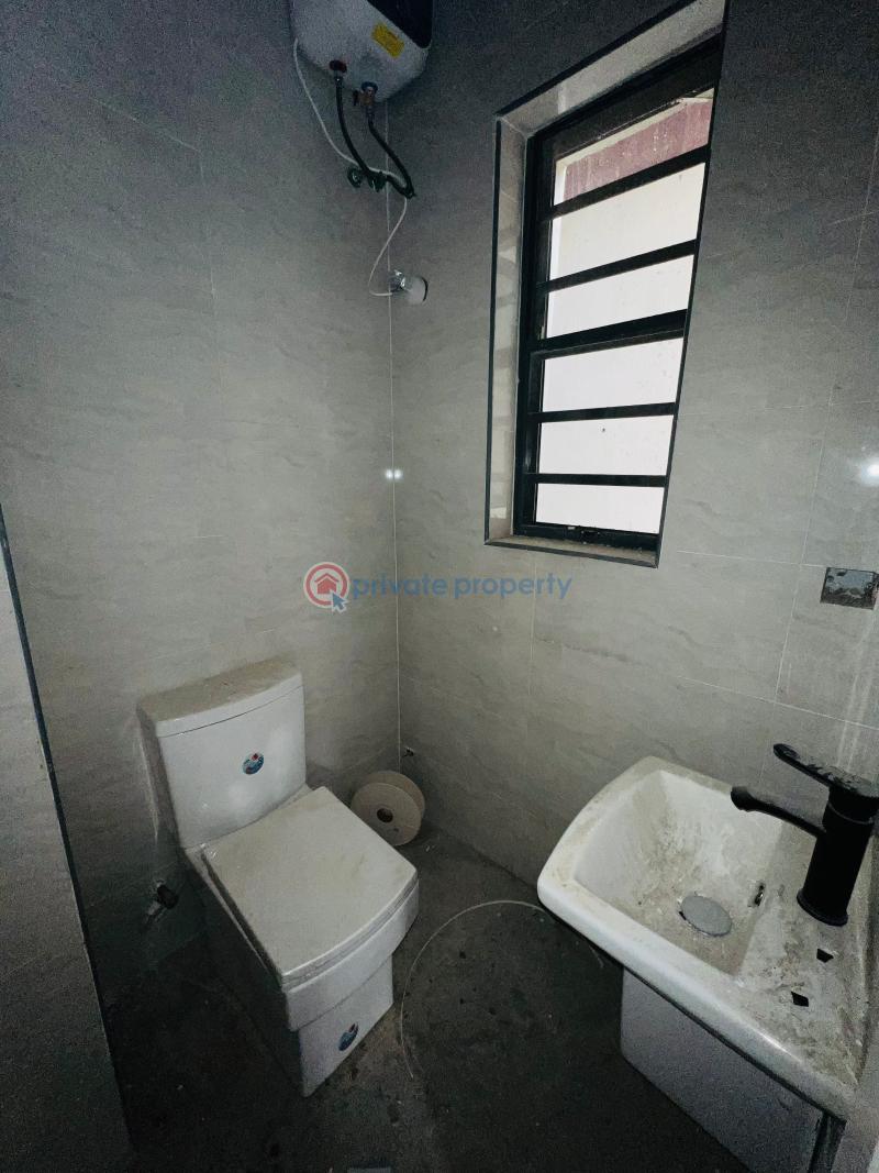 2 bedroom Block Of Flats For Sale Off Freedom Way, Lekki Lekki Phase 1 Lagos - 17