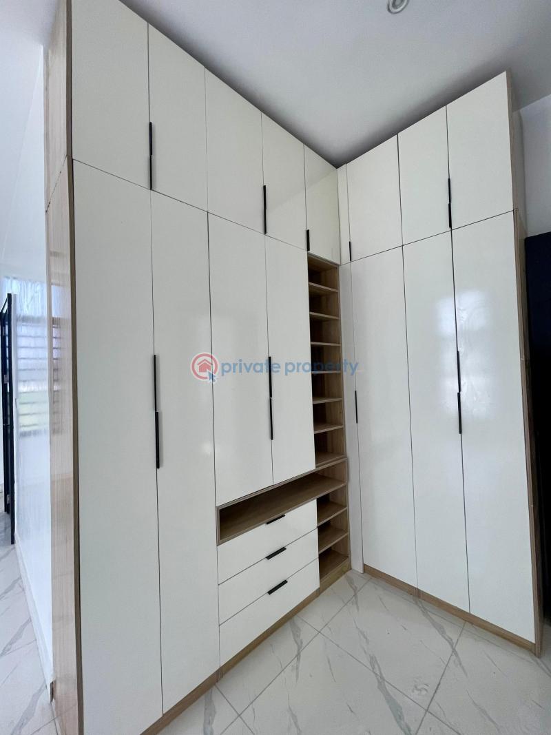 5 bedroom Detached Duplex For Sale Second Toll Gate Along Lekki Expressway Lagos - 5