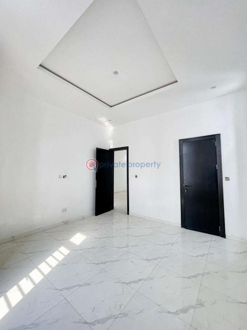 5 bedroom Detached Duplex For Sale 2nd Toll Gate Lekki Lagos - 2