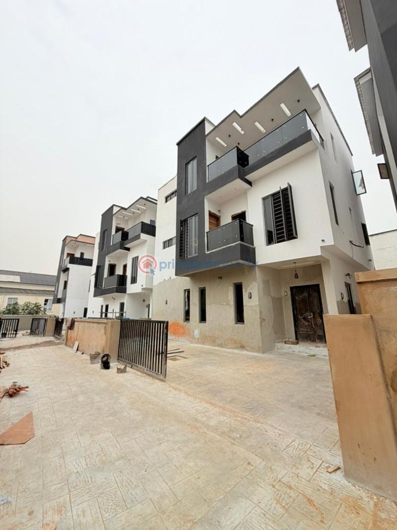 4 bedroom Detached Duplex For Sale Magodo GRA Phase 1 Ojodu Lagos - 1