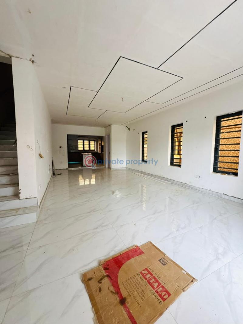 4 bedroom Semi detached Duplex For Sale Ogudu GRA Lagos - 9