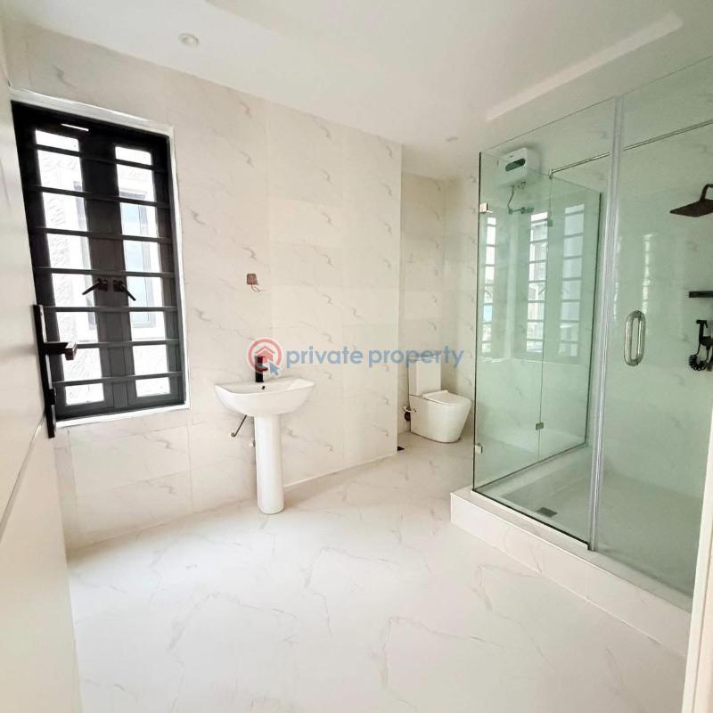 4 bedroom Detached Duplex For Sale Magodo Phase 2 Gra Magodo GRA Phase 2 Kosofe/Ikosi Lagos - 1