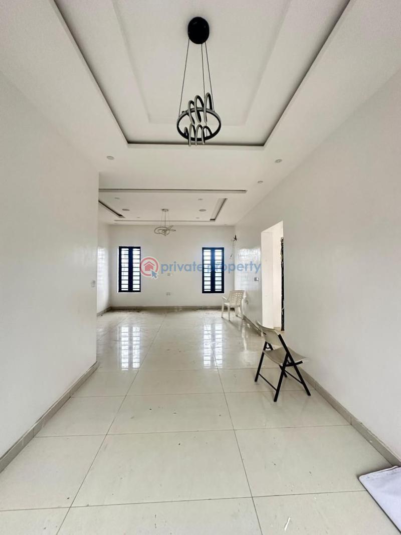 5 bedroom Detached Duplex For Sale Ogudu Lagos - 10