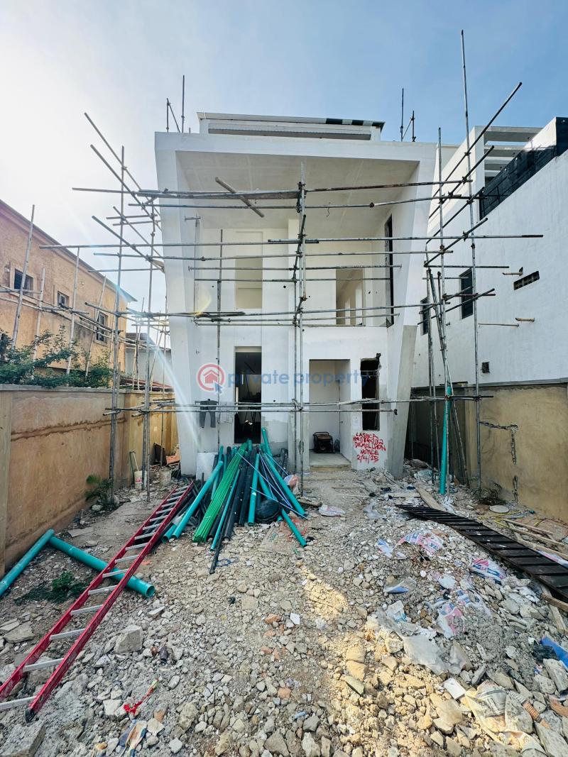 5 bedroom Detached Duplex For Sale Ogudu GRA Ojota Lagos - 2