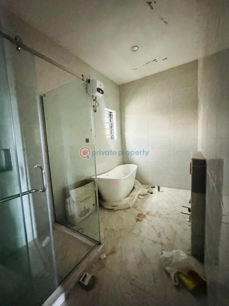 5 bedroom Detached Duplex For Sale Ogudu GRA Ojota Lagos - 3