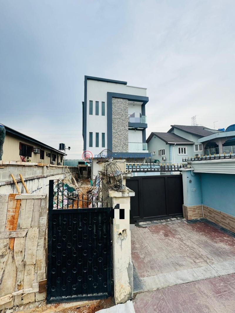 Uniquely styled  5 bedroom fully detached duplex with bq - 0 5 bedroom Detached Duplex For Sale Ogudu GRA Ojota Lagos - 0