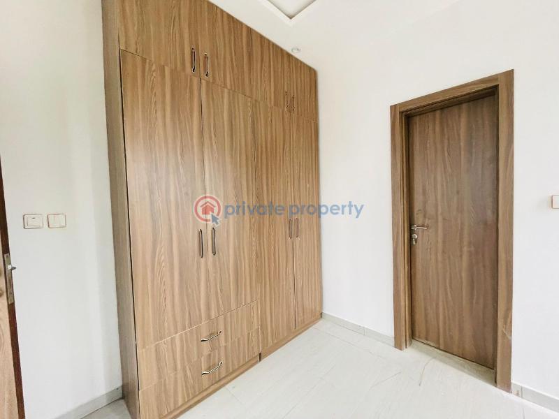 5 bedroom Detached Duplex For Sale Ogudu GRA Lagos - 3