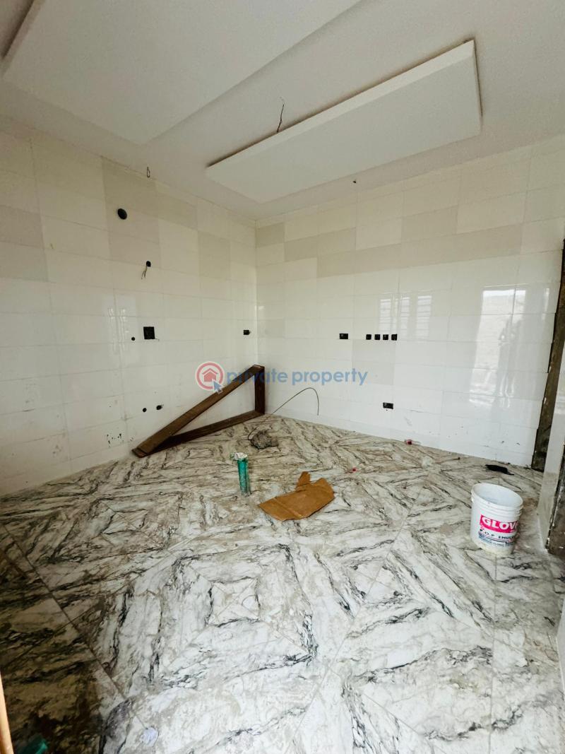 5 bedroom Detached Duplex For Sale Ogudu GRA Ojota Lagos - 10