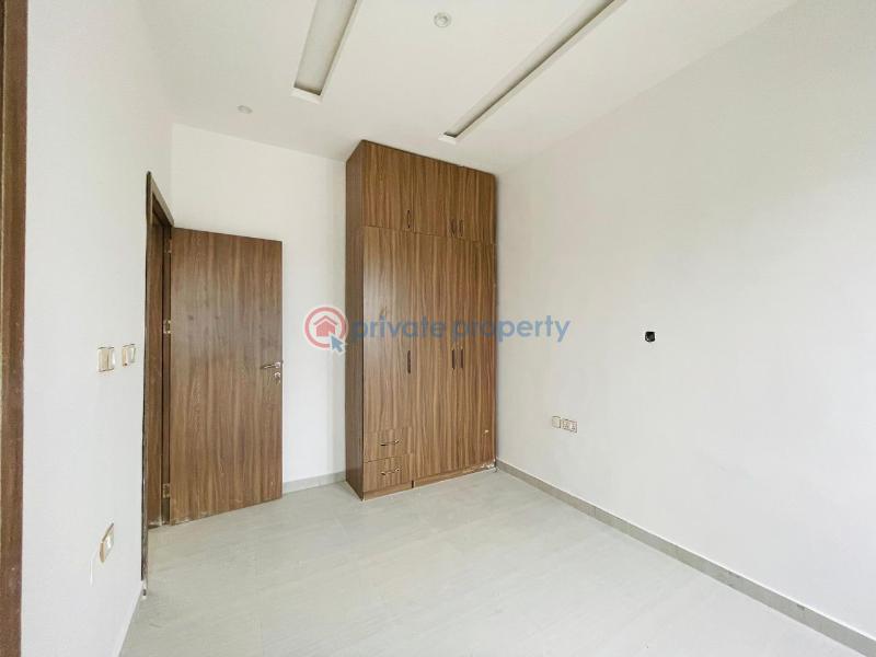 5 bedroom Detached Duplex For Sale Ogudu GRA Lagos - 1