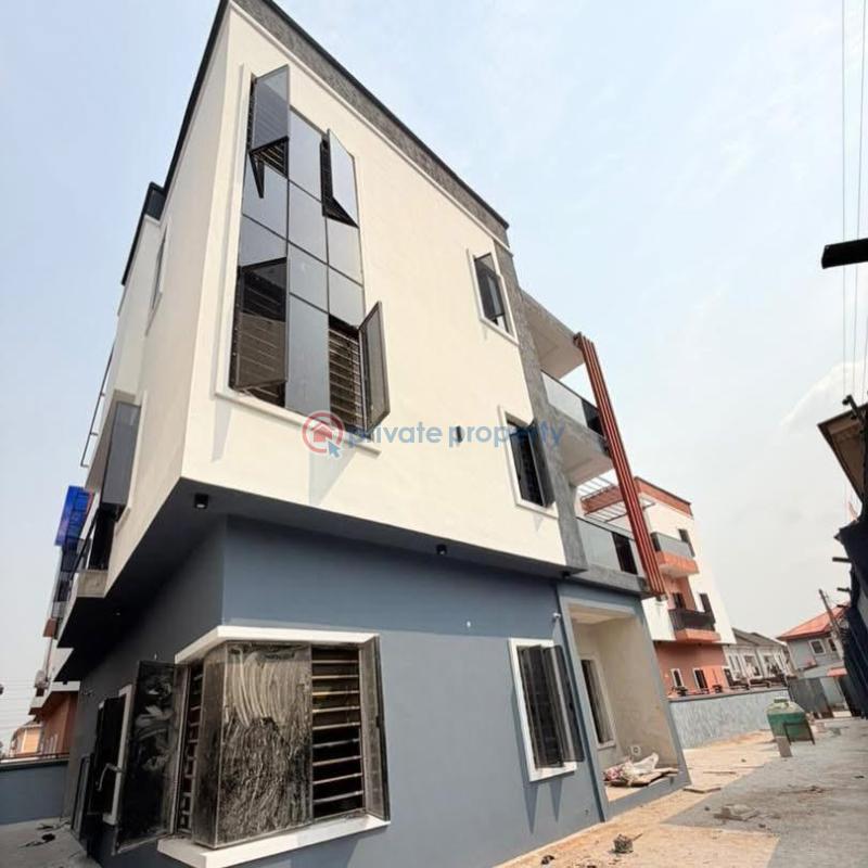 5 bedroom Detached Duplex For Sale Magodo Gra Phase 1 Ojodu Lagos - 3