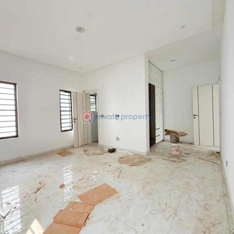 5 bedroom Detached Duplex For Sale Magodo Gra Phase 1 Ojodu Lagos - 2