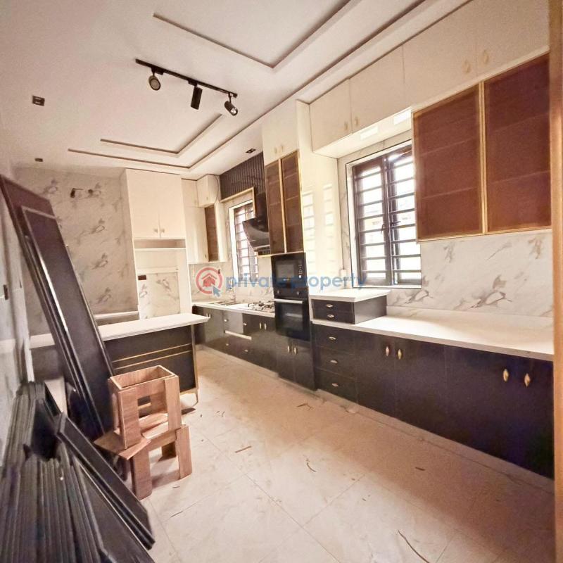 4 bedroom Detached Duplex For Sale Magodo GRA Phase 1 Ojodu Lagos - 2
