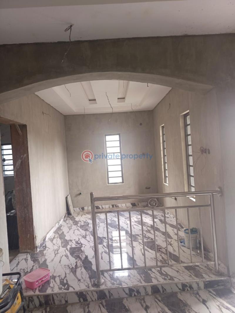 4 bedroom Detached Duplex For Sale Kolapo Ishola Akobo Ibadan Oyo - 0