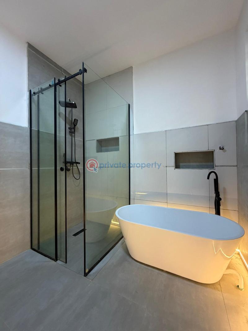 5 bedroom Detached Duplex For Sale Off Esecretariat Road, Agodi Gra, Ibadan Oyo - 7