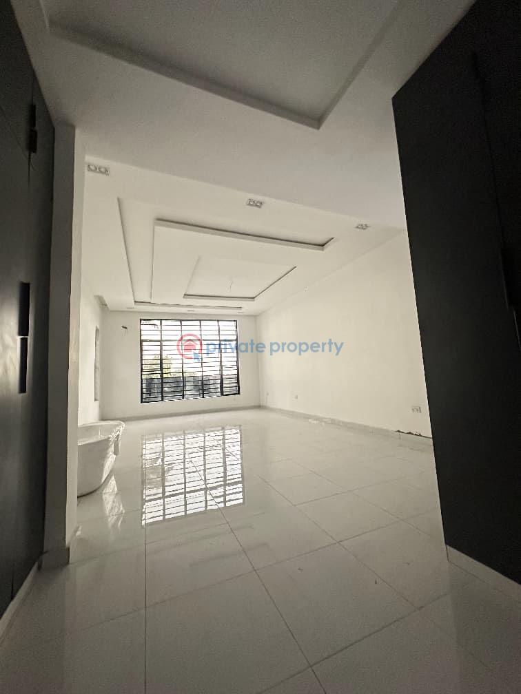 5 bedroom Detached Duplex For Sale Agodi Gra Agodi Ibadan Oyo - 10