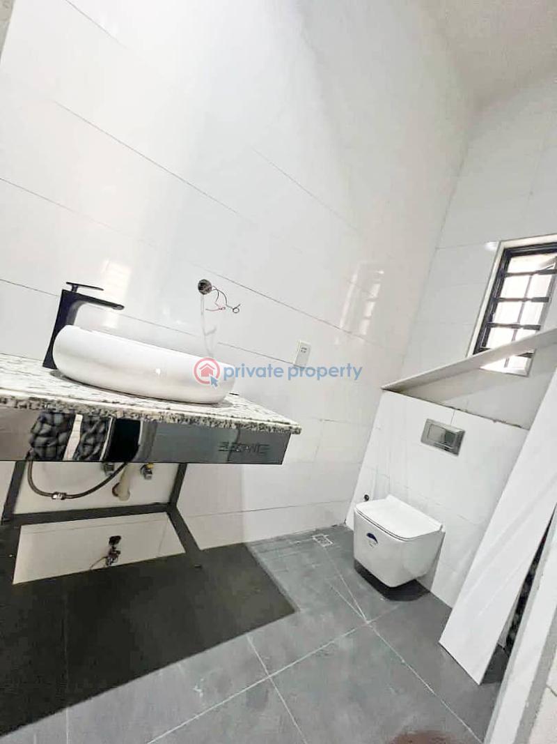 Units of 5-bedroom duplexes with cinema, - 1 5 bedroom Detached Duplex For Sale Old Ikoyi Lagos - 1