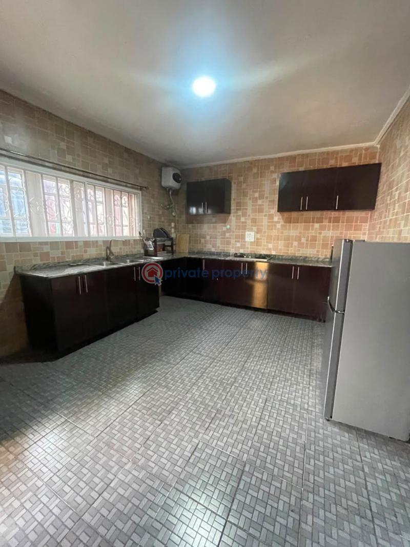 House For Rent Onireke Gra, Jericho, Ibadan. Ibadan Oyo - 5