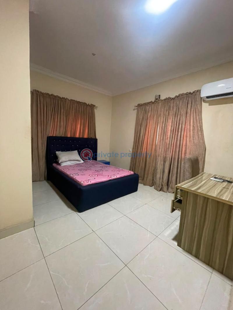 House For Rent Onireke Gra, Jericho, Ibadan. Ibadan Oyo - 1