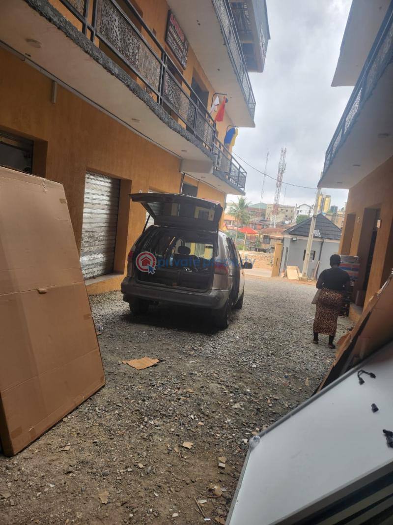 Shop For Rent Dugbe Alawo Ibadan North West Oyo - 4