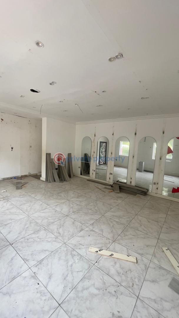 Commercial Property For Rent Lekki Phase 1 Lagos - 4