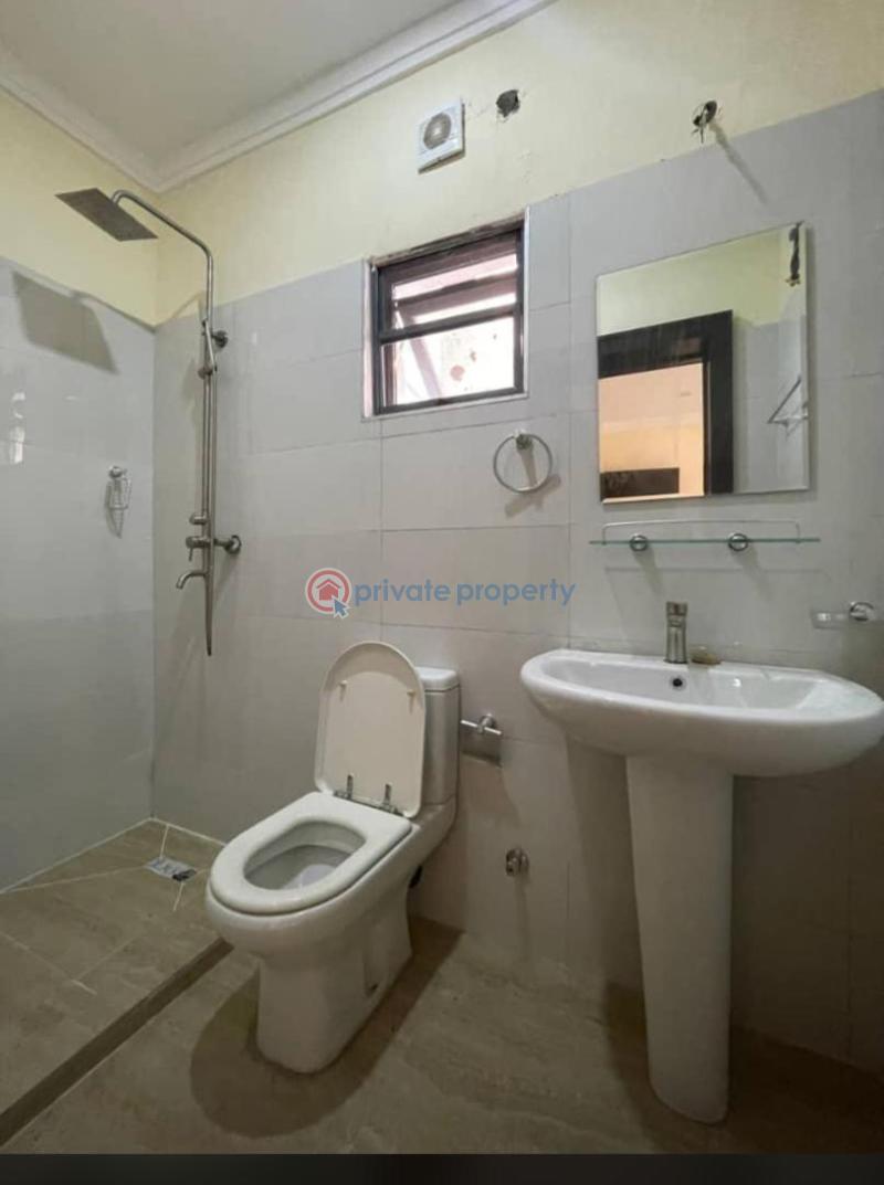 Upscale 1- & 2-bedroom apartment in a secure estate - 2 1 bedroom Block Of Flats For Sale Victoria Island Lagos - 2