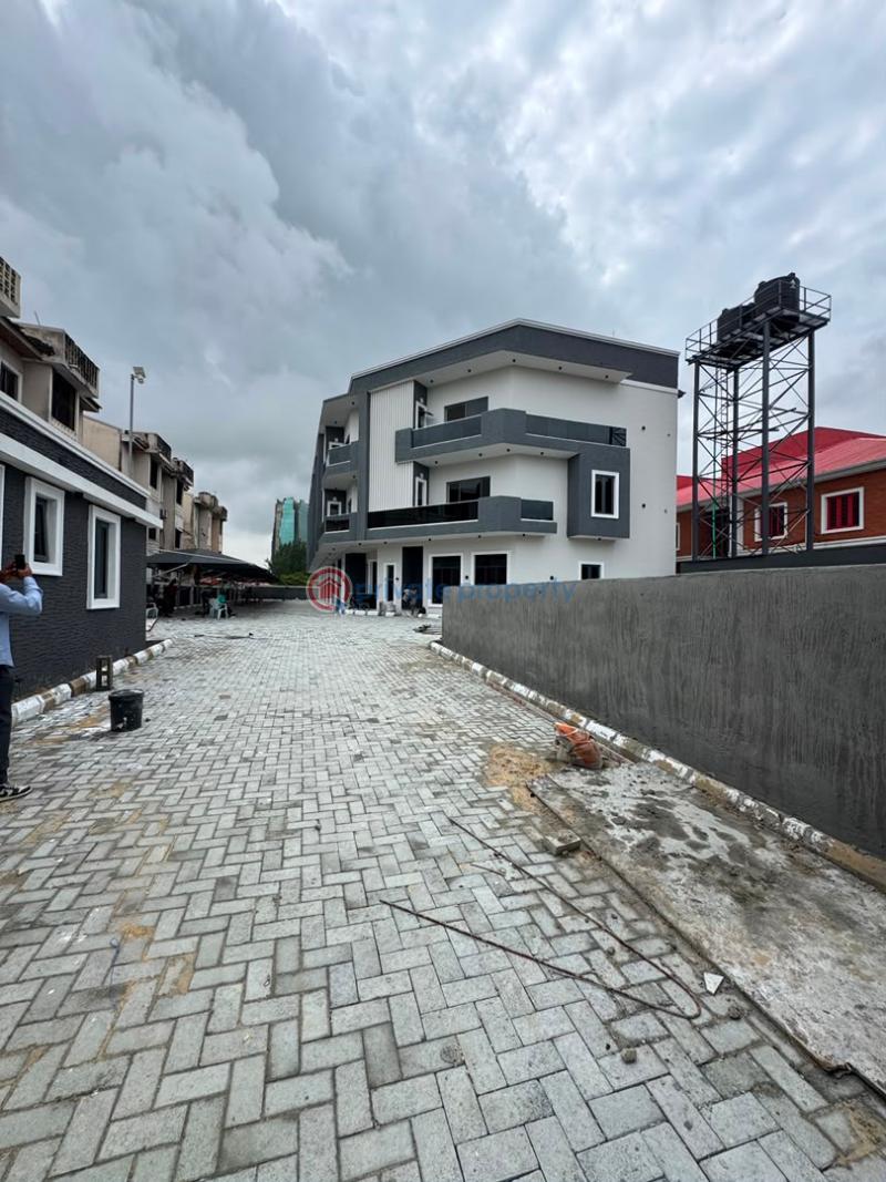 5 bedroom Terraced Duplex For Sale Victoria Island Lagos - 2