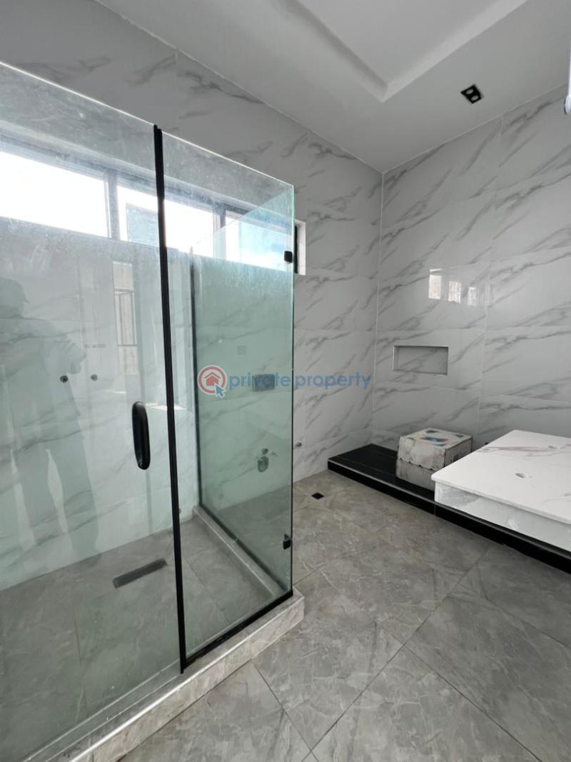 5 bedroom Detached Duplex For Sale Chevron Drive Lekki Lagos - 5
