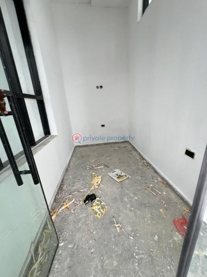 5 bedroom Detached Duplex For Sale Chevron Drive Lekki Lagos - 11