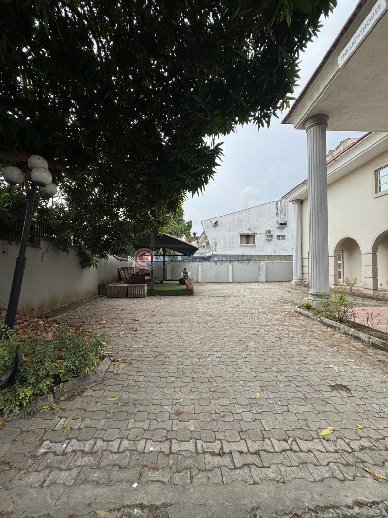 9 bedroom Block Of Flats For Sale Victoria Island Lagos - 2