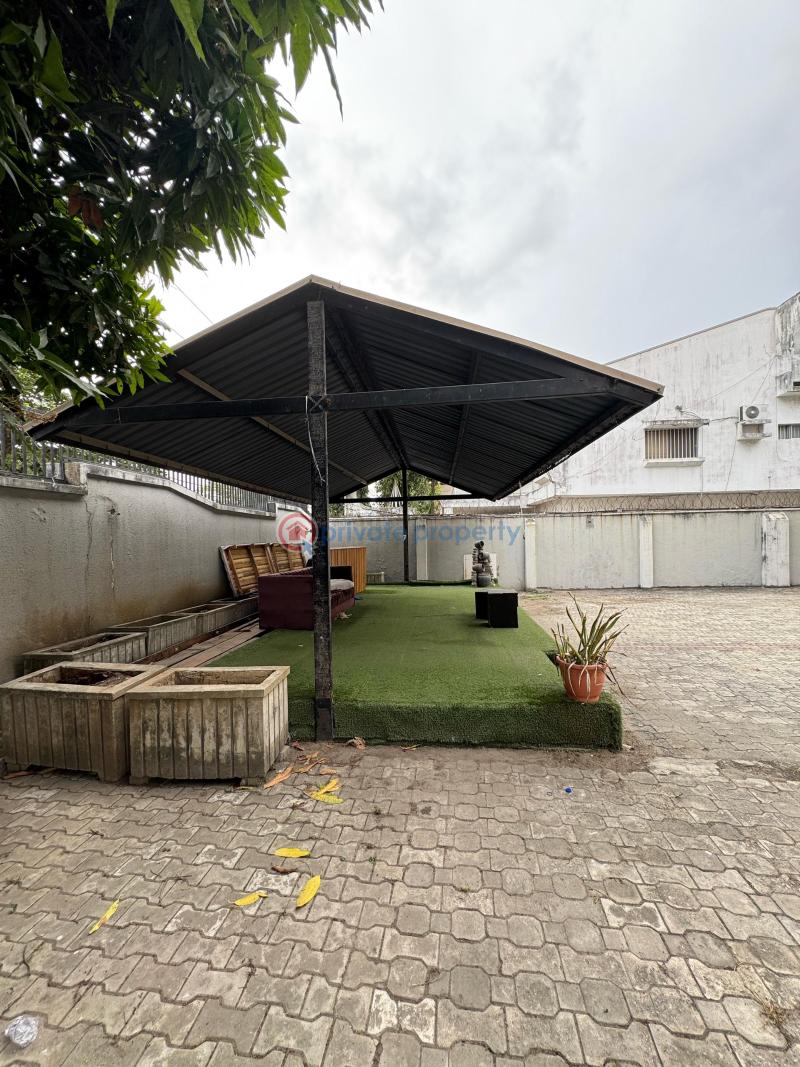 9 bedroom Block Of Flats For Sale Victoria Island Lagos - 5