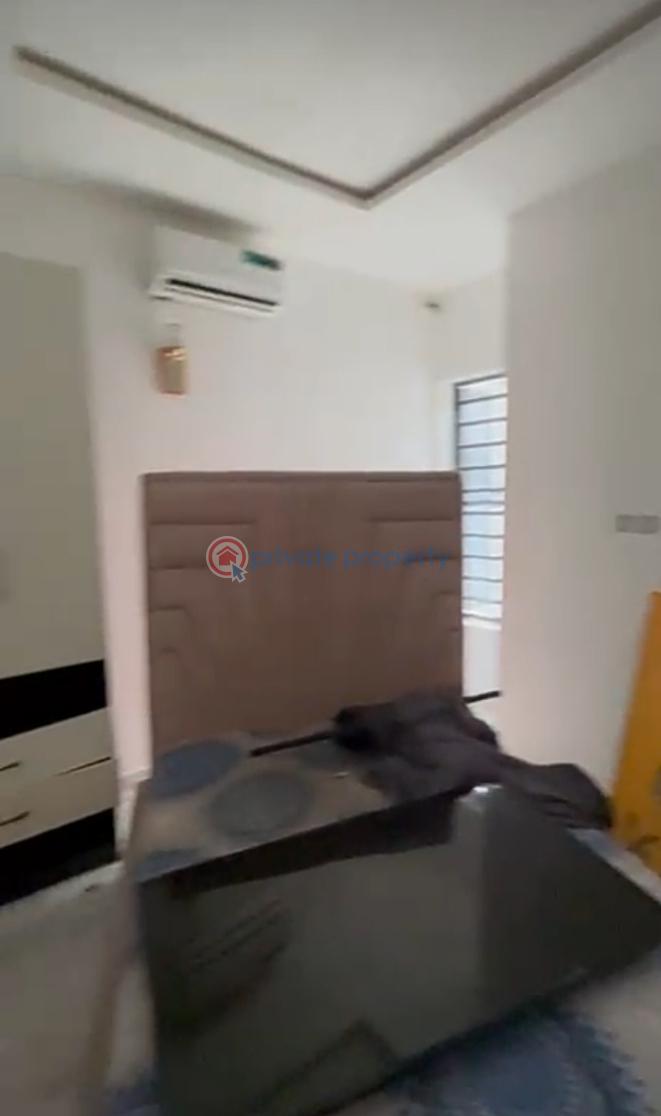 Upstairs bedroom ( furnished) in a shared duplex - *video* - 2 1 bedroom Self Contain For Rent Van Daniels Estate Orchid Road Lekki Lagos - 2