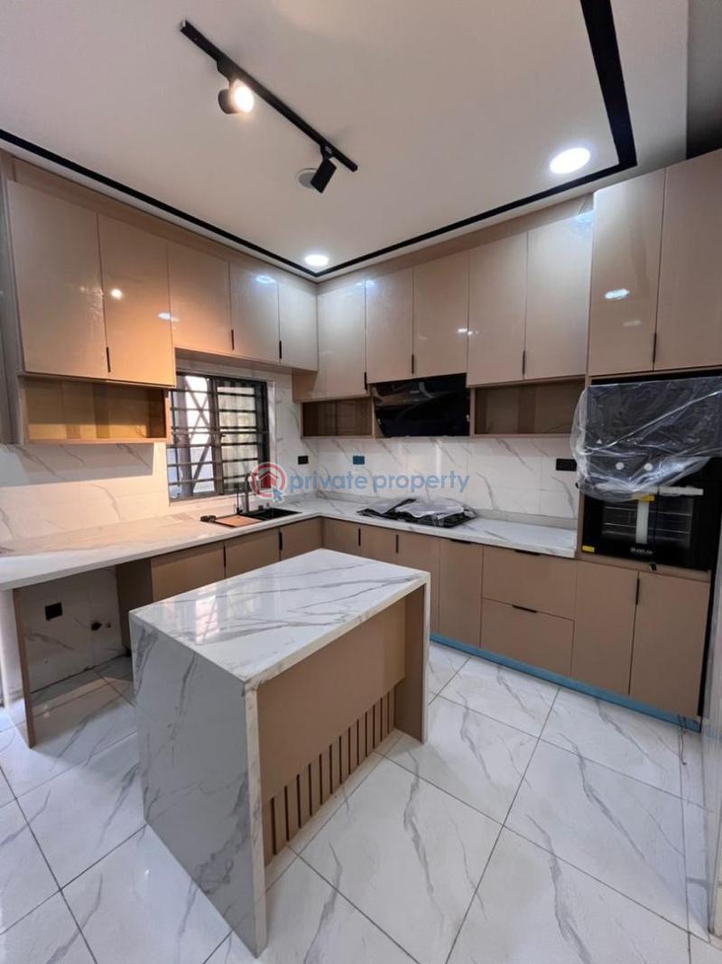 House For Sale Bera Estate, Ajiran Chevron Drive Lekki Lagos - 6