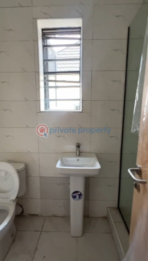 5 bedroom Detached Duplex For Sale Sapphire Estate Awoyaya Ajah Lagos - 29