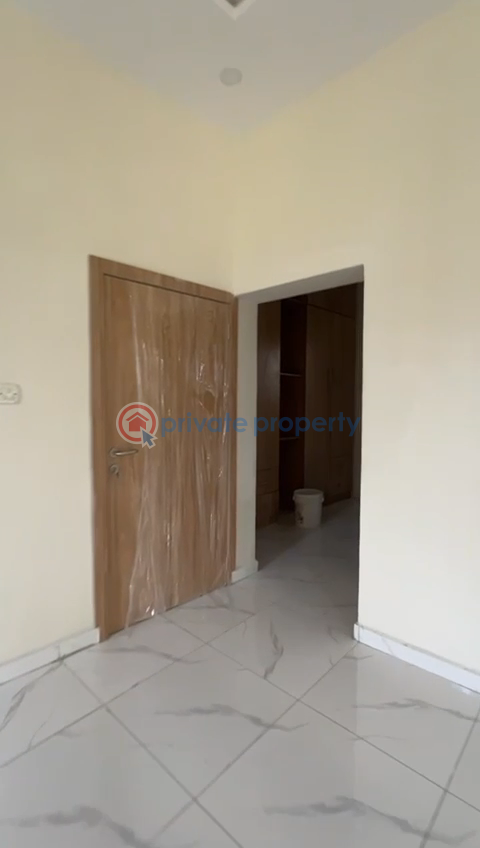 5 bedroom Detached Duplex For Sale Sapphire Estate Awoyaya Ajah Lagos - 21