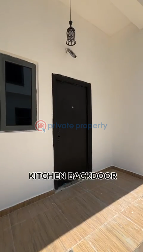 5 bedroom Detached Duplex For Sale Sapphire Estate Awoyaya Ajah Lagos - 20