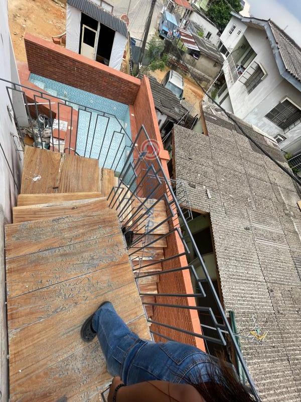 5 bedroom Terrace For Sale Sunmola Street Mende Maryland Lagos - 4