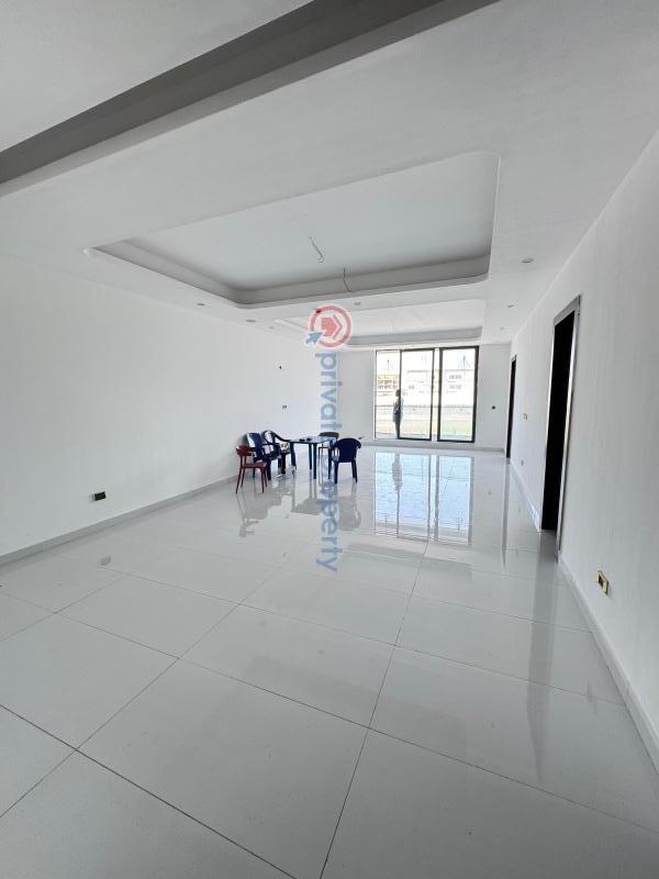 Spacious newly built 2bedroom flat with gym - 2 2 bedroom Block Of Flats For Sale Lekki Phase 1 Lagos - 2