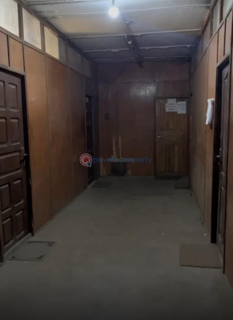 Office For Sale No 13, Commercial Road, Apapa Lagos - 5