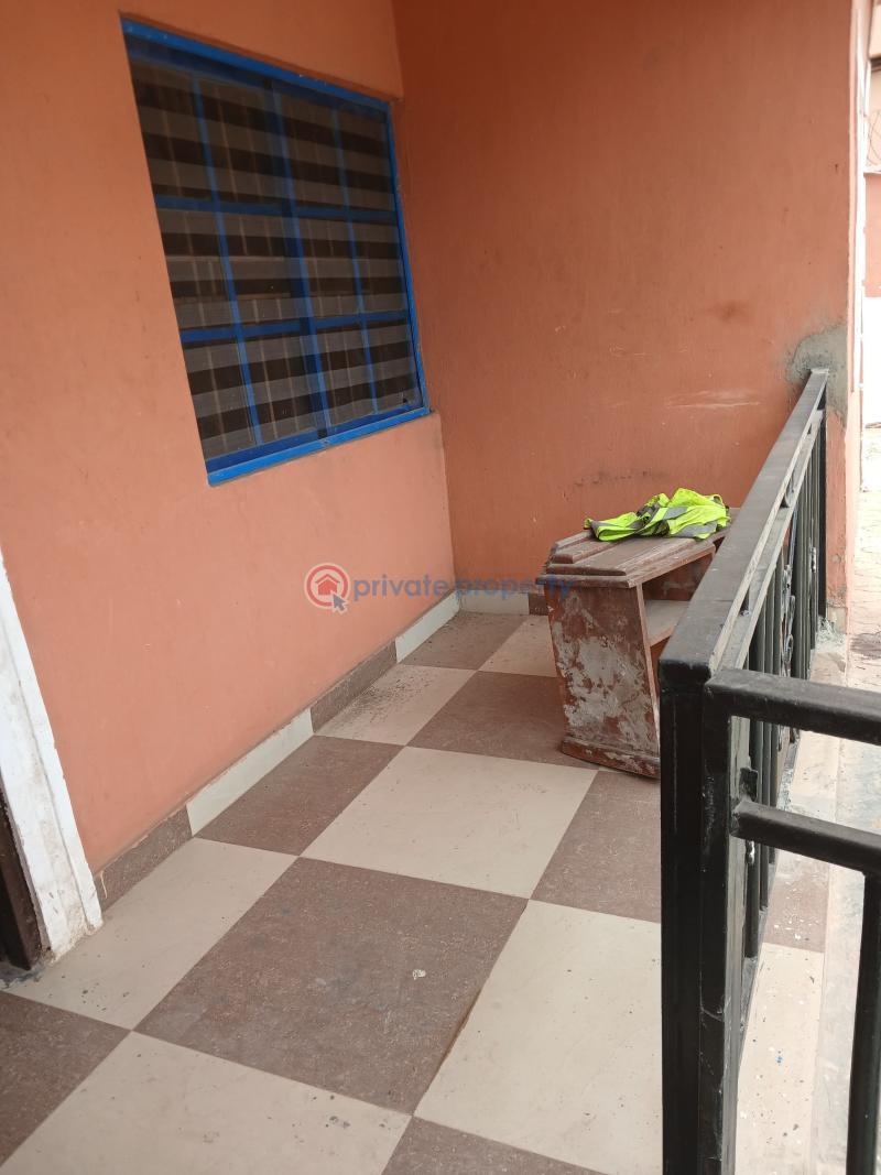 House For Sale College Bus Stop Ikotun/Igando Lagos - 18