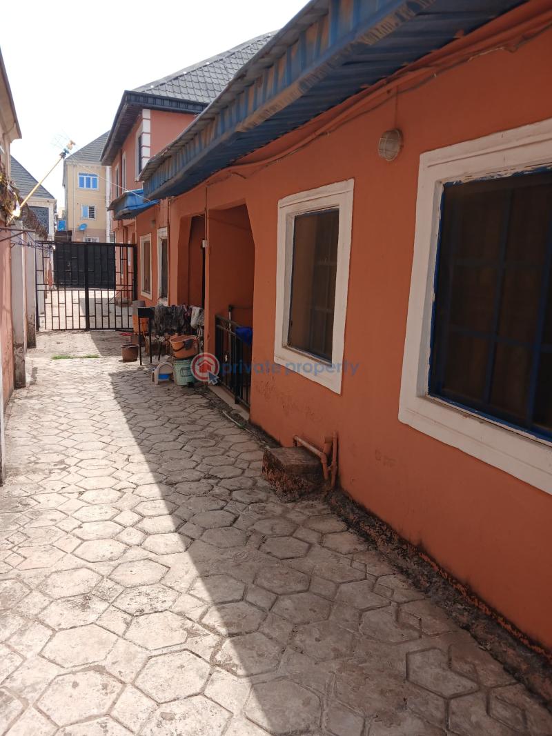 House For Sale College Bus Stop Ikotun/Igando Lagos - 25