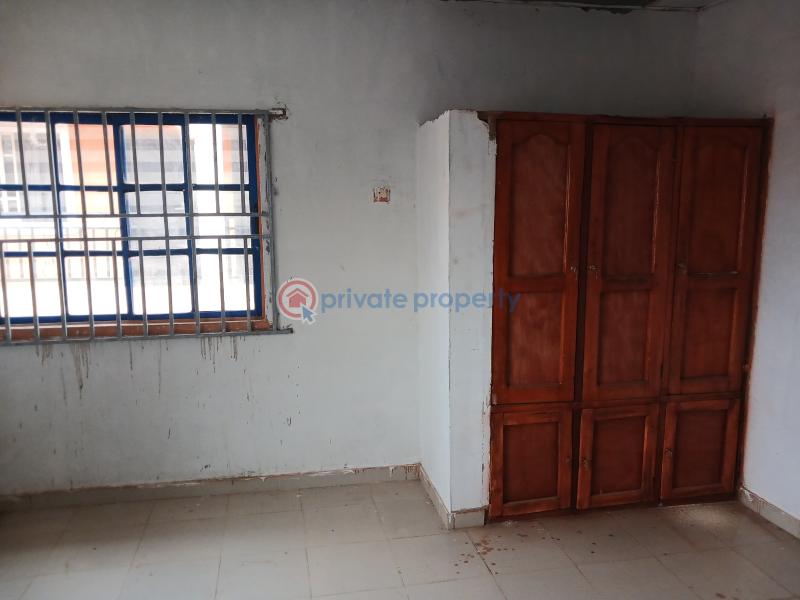 House For Sale College Bus Stop Ikotun/Igando Lagos - 11