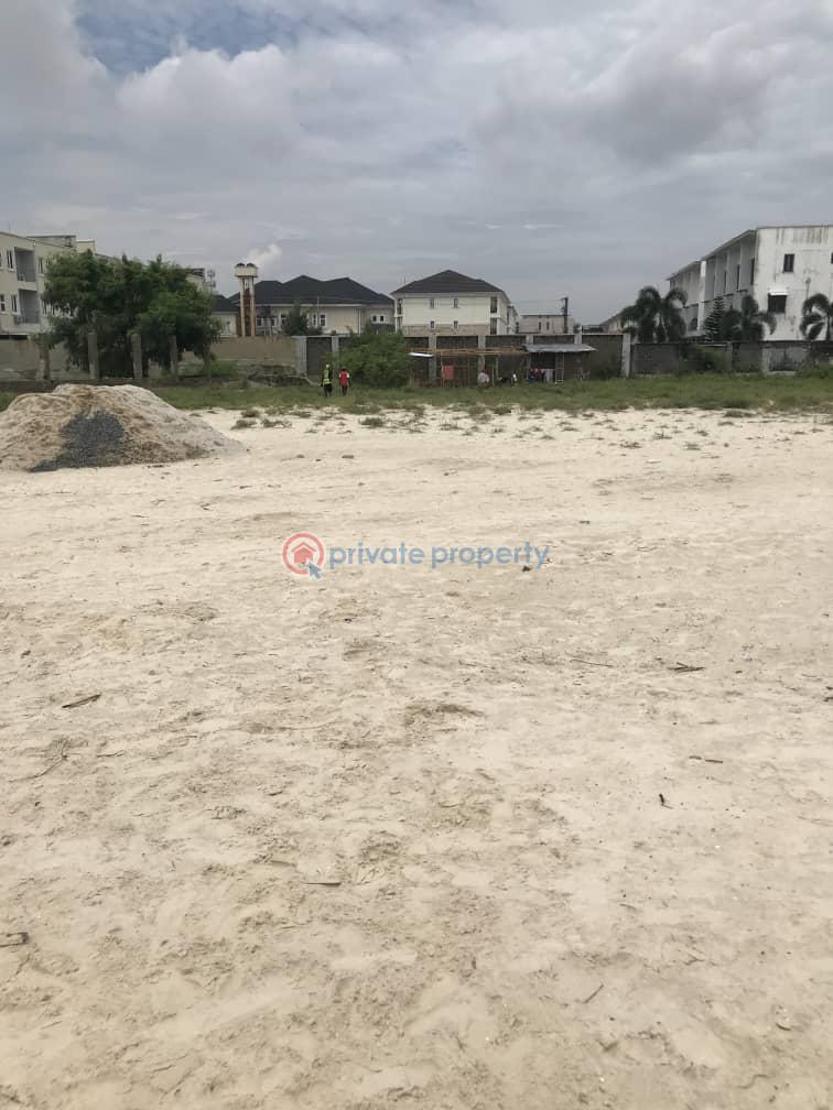 Mixed use Land For Sale Off Admiralty Road Lekki Phase 1 Lagos